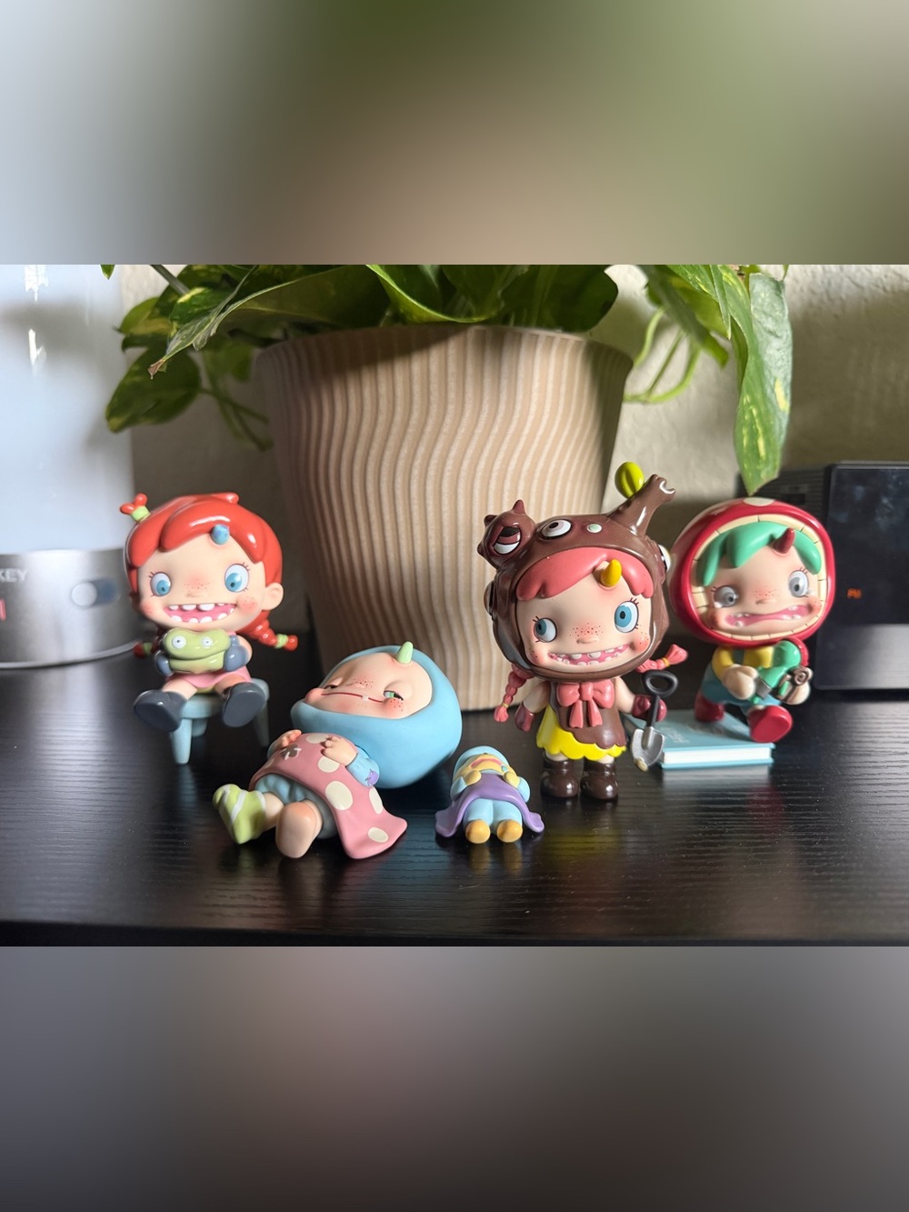 4 х POP MART - HELLO POLAR Season 1